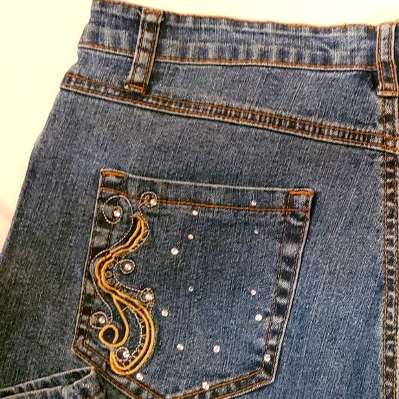 Cos Jeans, Size 8, lots of bling and embroidery, Capris - Picture 1 of 11